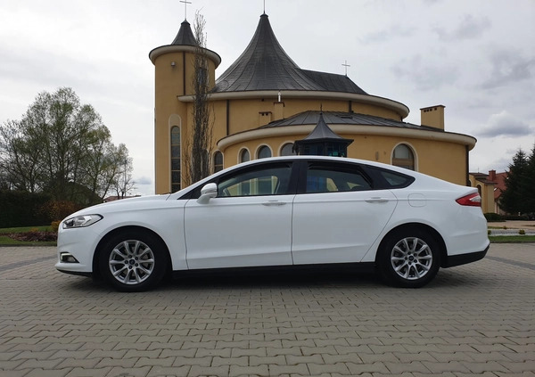 Ford Mondeo cena 49900 przebieg: 164265, rok produkcji 2017 z Rzeszów małe 781